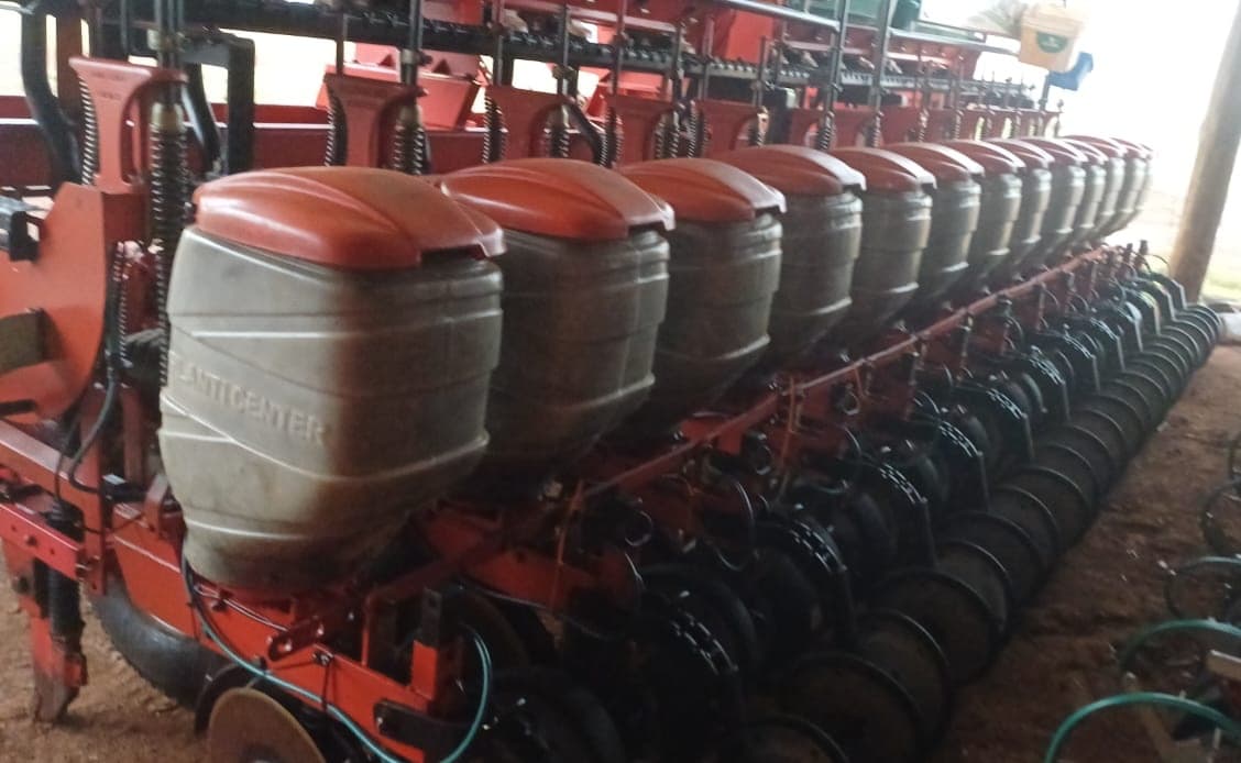 Plantadeira Articulada Planti Center Terracus 13000 - 4