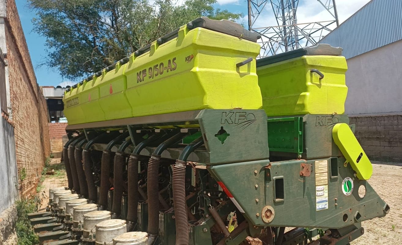 Plantadeira KF Hyper Plus S AS 9/50 - 8