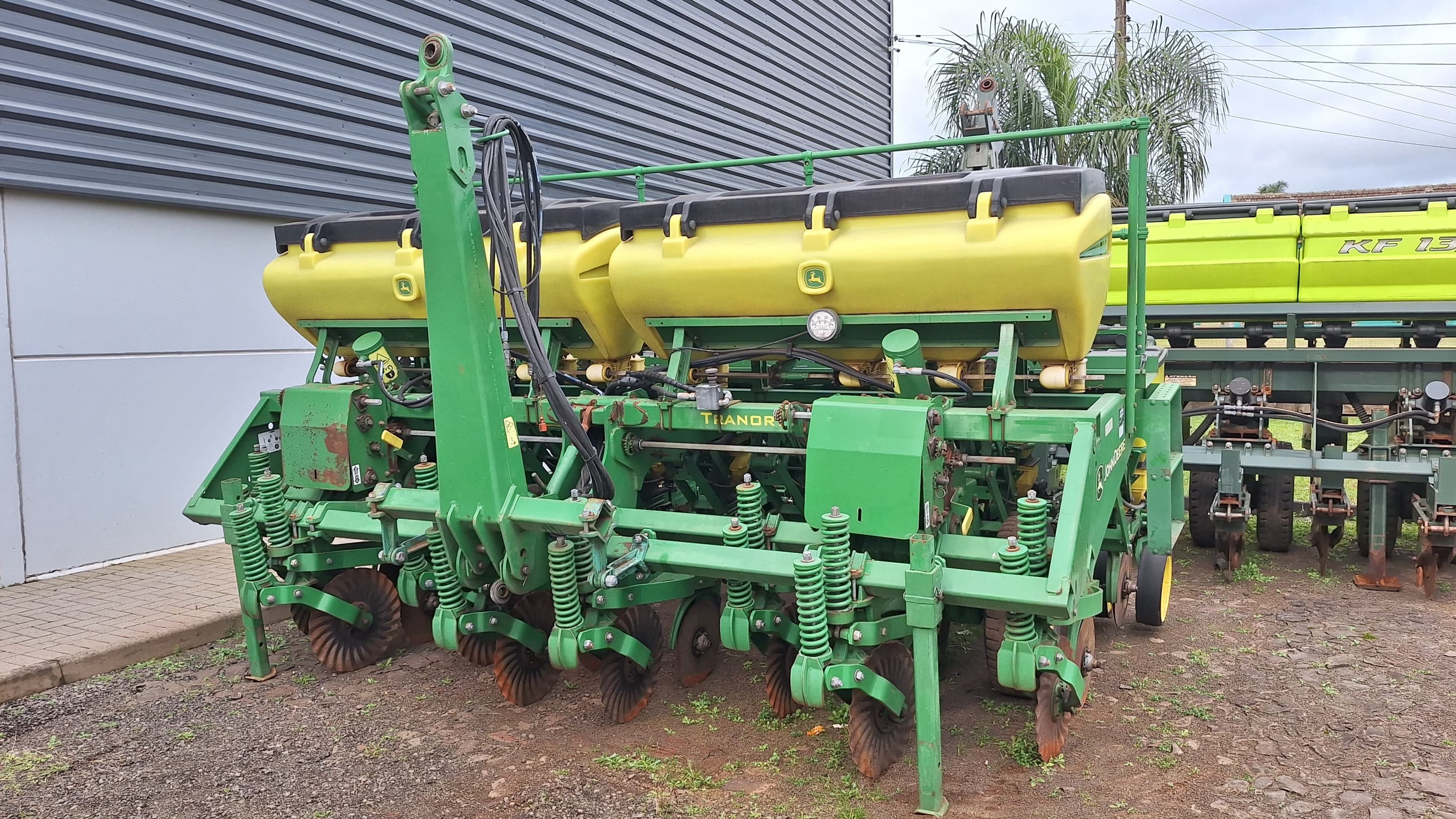 John Deere 1109